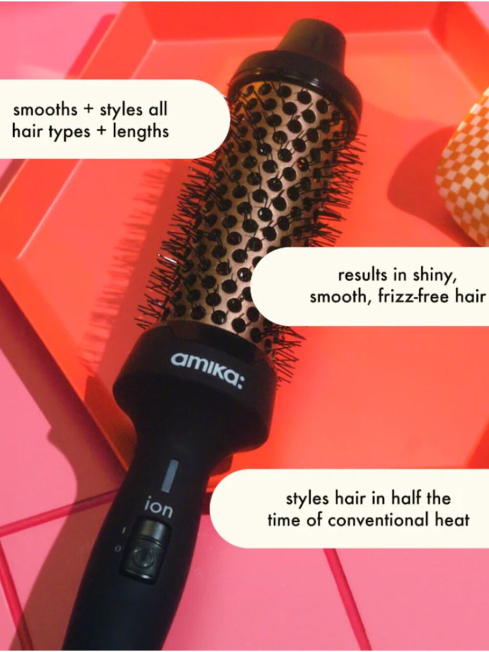 Amika Blowout Babe Thermal Round Brush